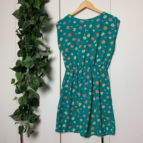 Green Floral Dress - Picture 9 of 14